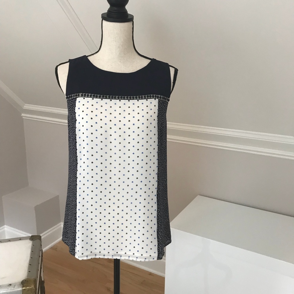 Ann Taylor Sleeveless Blouse. Size S. NWT